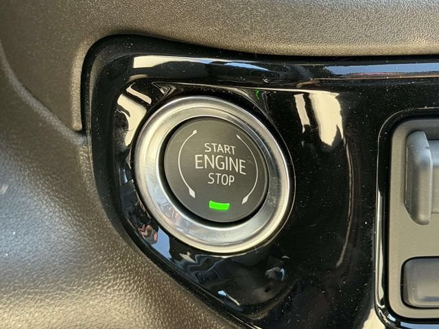 New 2026 GMC Sierra 2500 SLT w/ SLT Premium Package AWD/4WD image 15