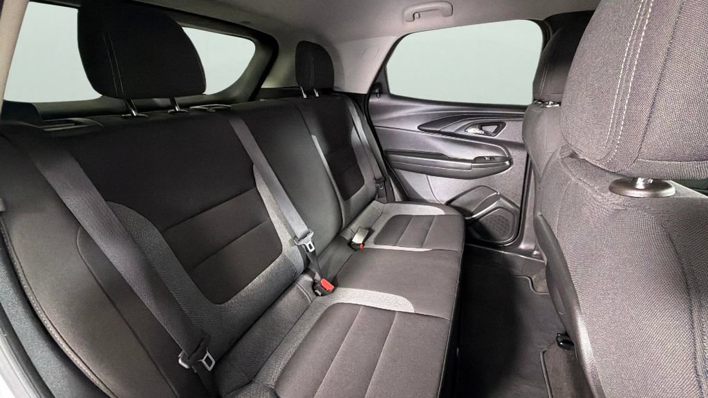Certified 2023 Chevrolet TrailBlazer LT FWD image 28