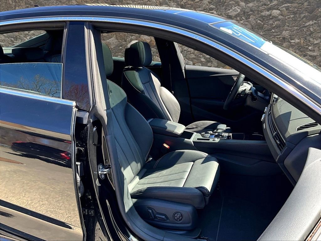 Used 2021 Audi A5 2.0T Premium image 7