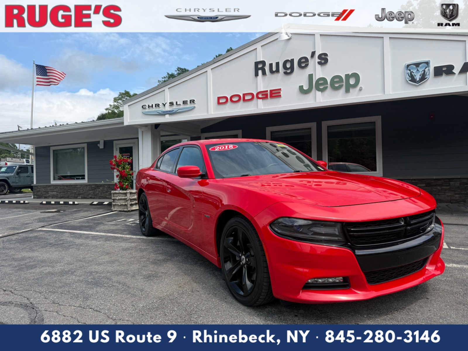 Used 2018 Dodge Charger R/T RWD image 1