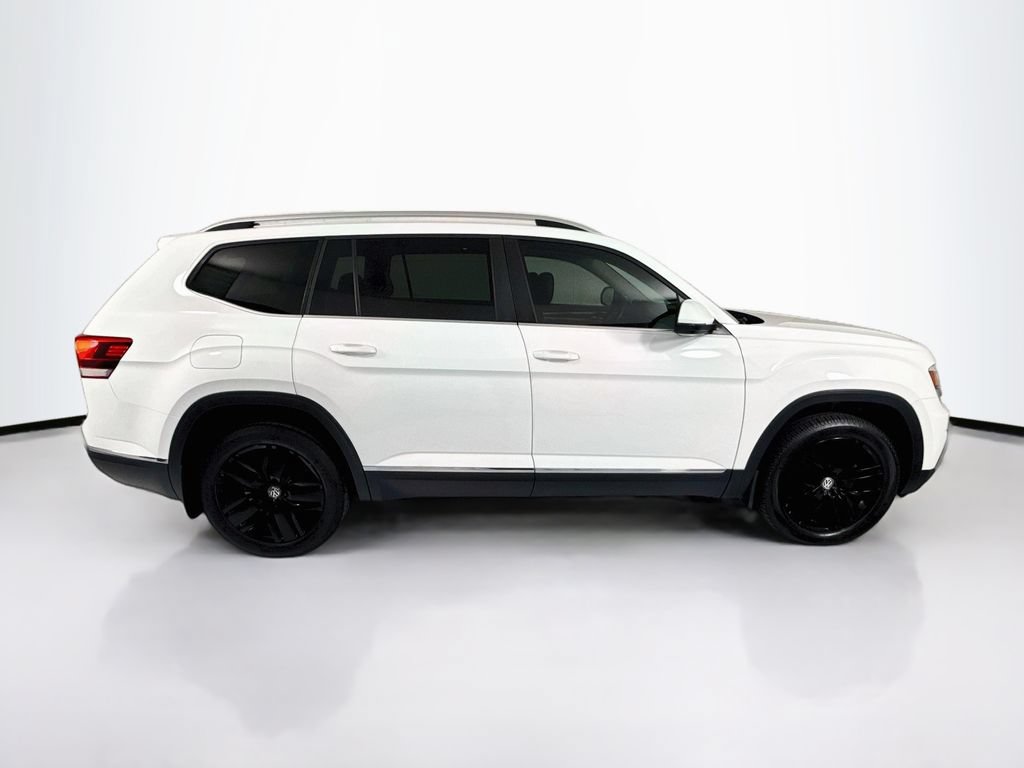 Used 2018 Volkswagen Atlas SEL AWD/4WD image 4