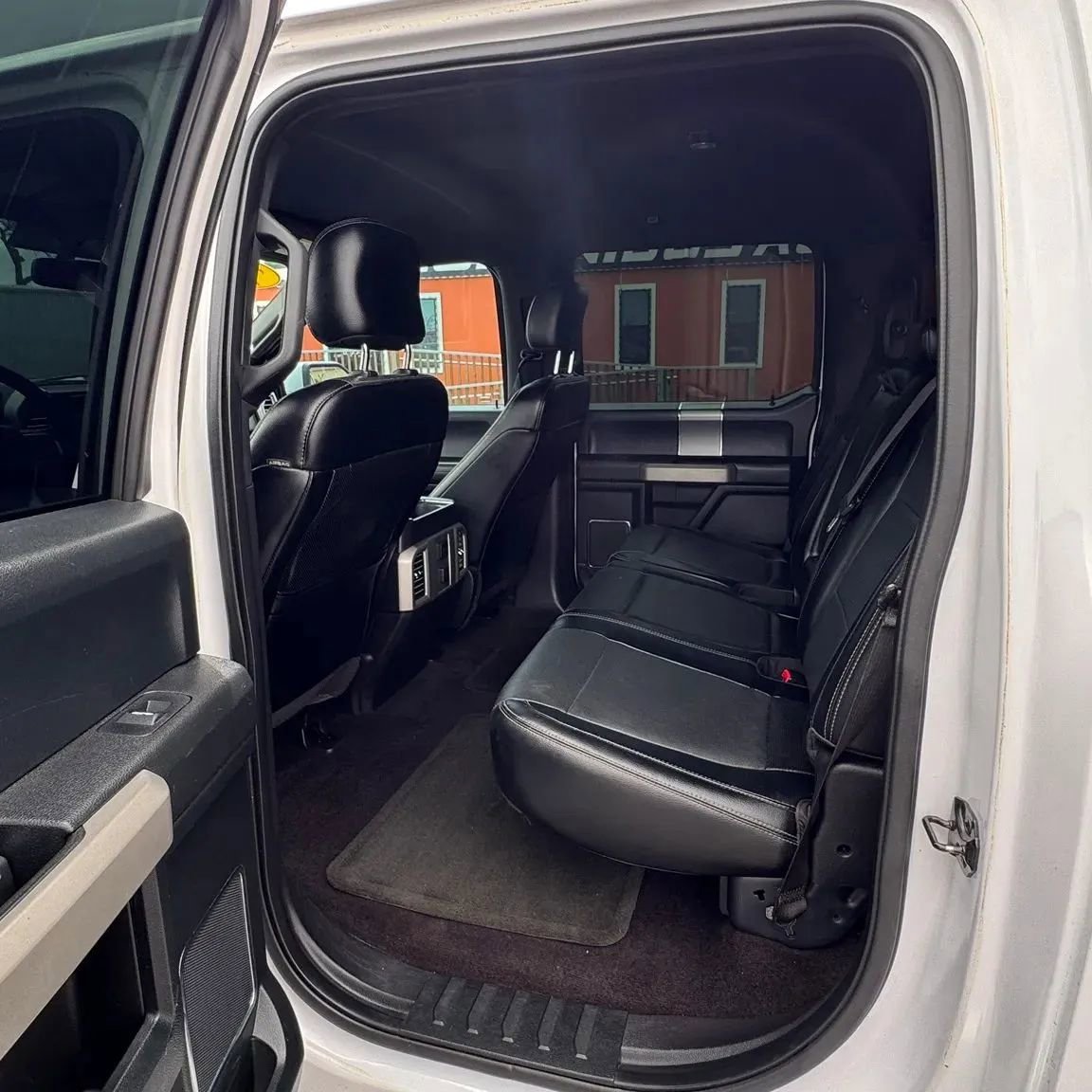 Used 2016 Ford F150 Lariat image 8