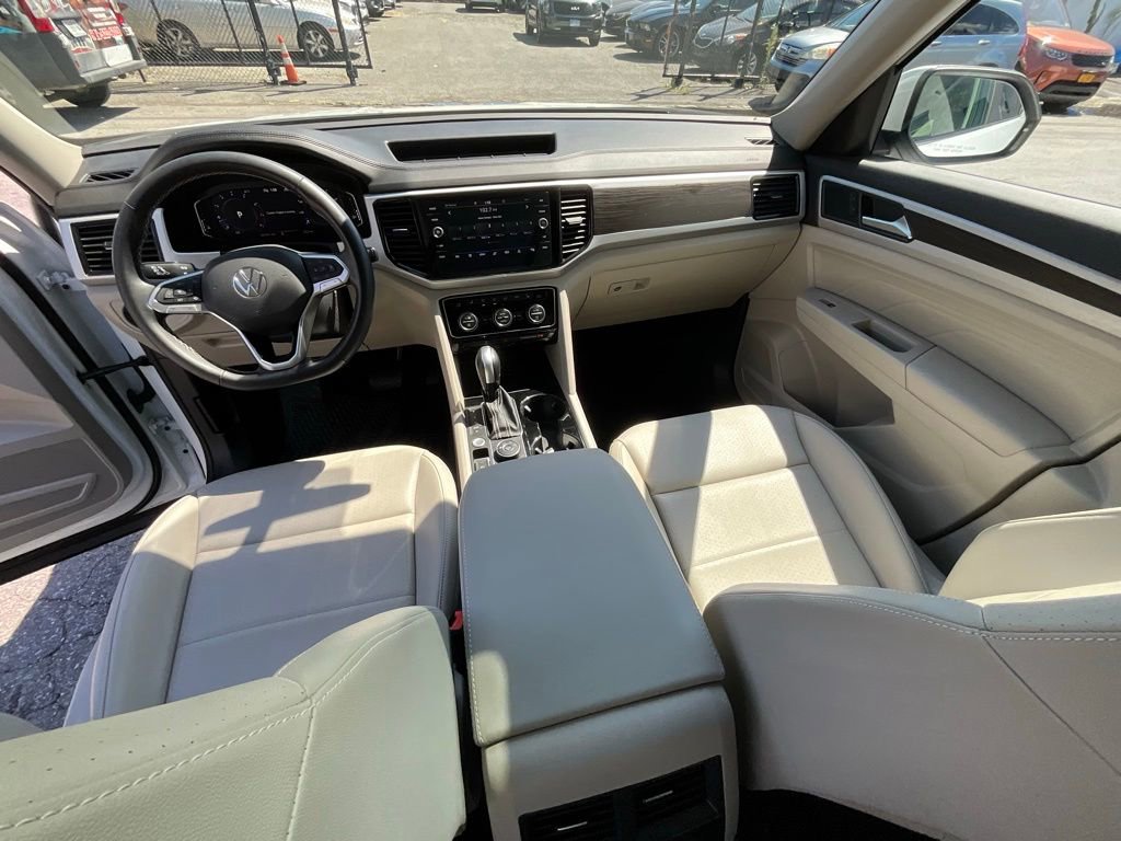 Used 2022 Volkswagen Atlas SE image 25