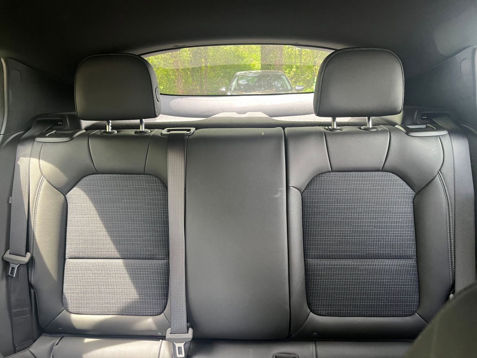 Used 2025 Buick Envista Preferred image 37