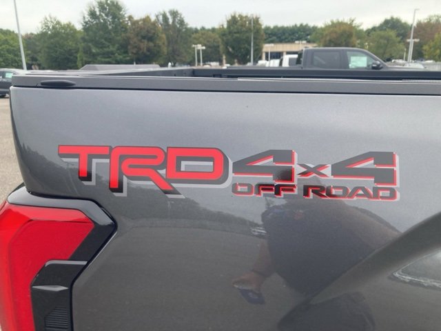 New 2026 Toyota Tundra SR5 image 9