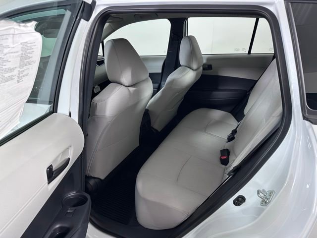 Used 2023 Toyota Corolla Cross L image 14