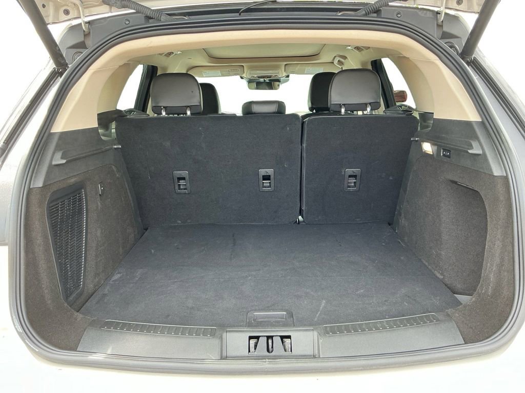 Used 2023 Lincoln Corsair FWD w/ Equipment Group 101A image 24