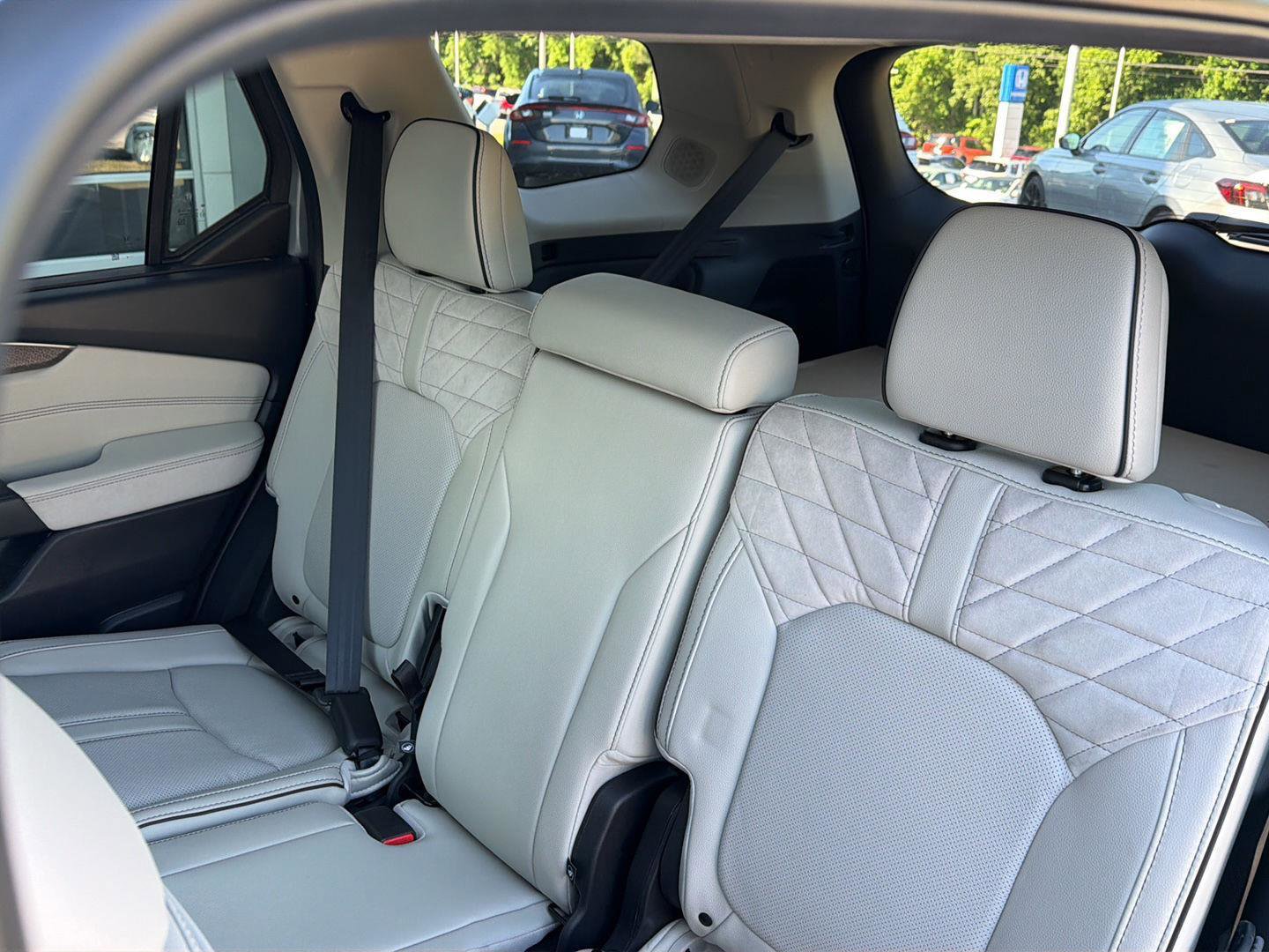 New 2026 Honda Pilot Elite image 32
