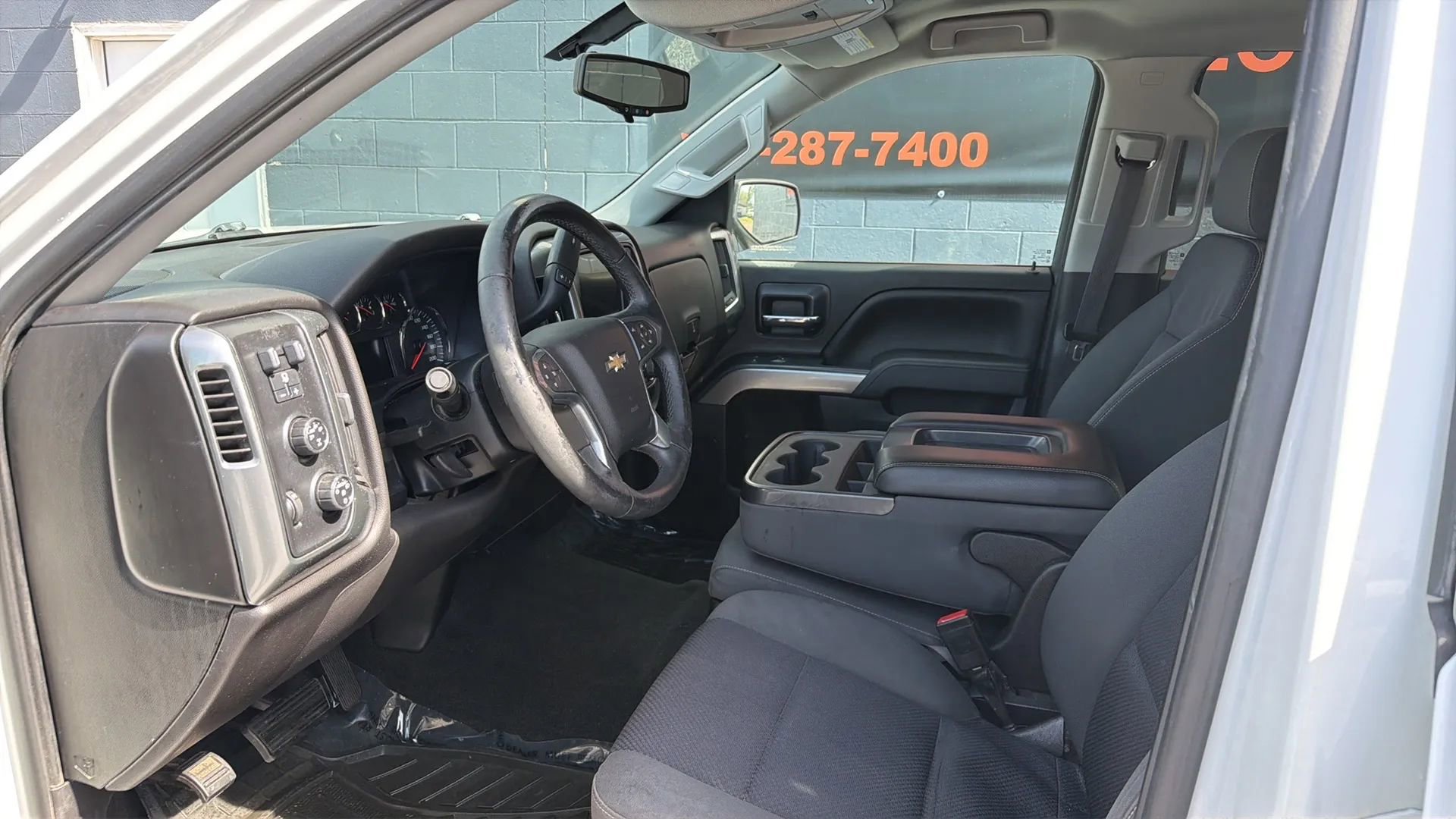 Used 2014 Chevrolet Silverado 1500 LT AWD/4WD image 17