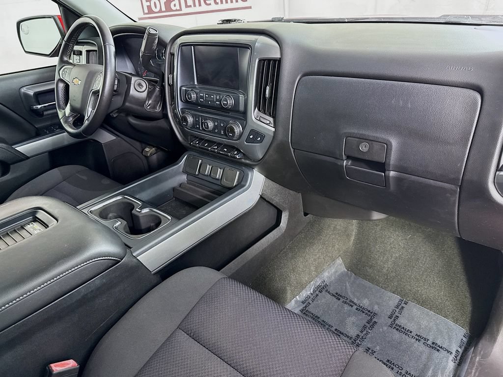 Used 2018 Chevrolet Silverado 1500 LT w/ All Star Edition AWD/4WD image 31