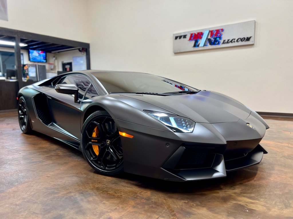 Used 2012 Lamborghini Aventador LP 700-4 image 10