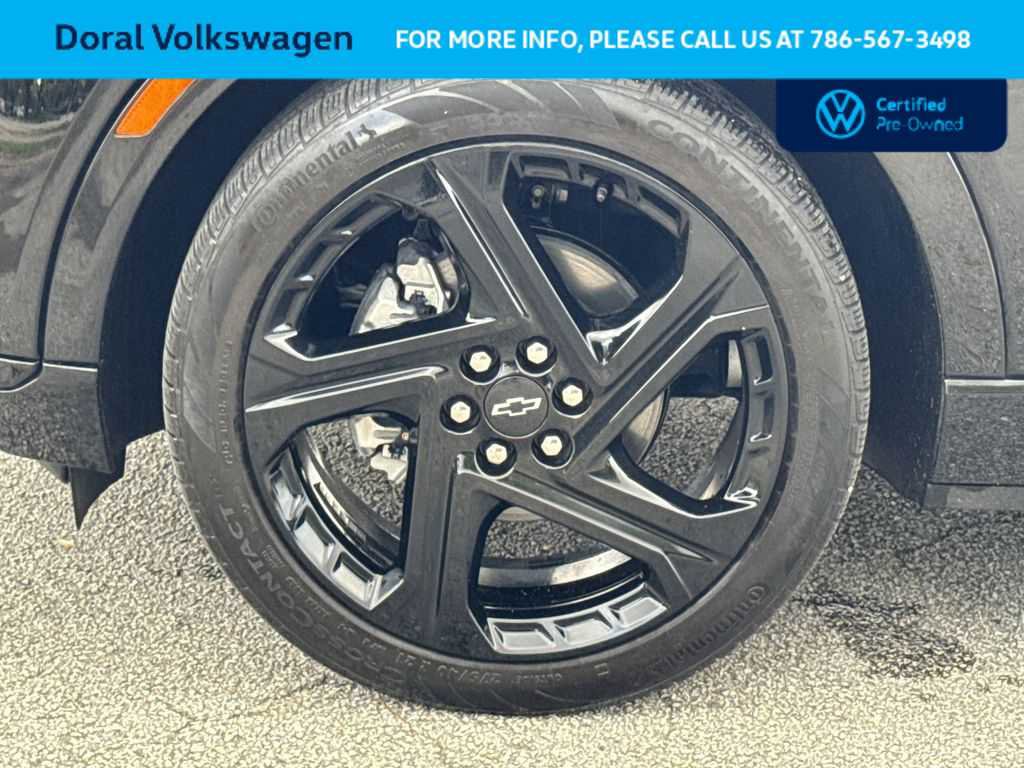 Used 2025 Chevrolet Equinox EV RS FWD image 11
