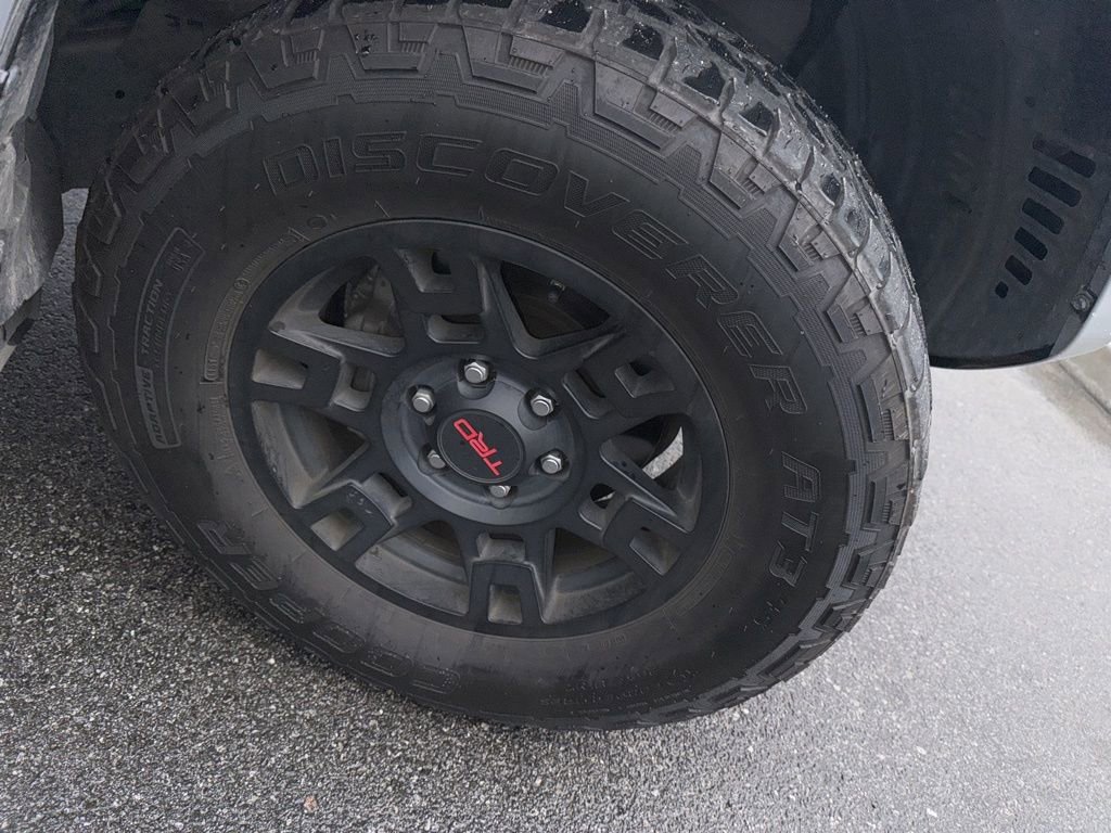 Used 2021 Toyota 4Runner TRD Off-Road Premium image 22