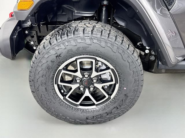 New 2026 Jeep Gladiator Rubicon w/ Safety Group image 31