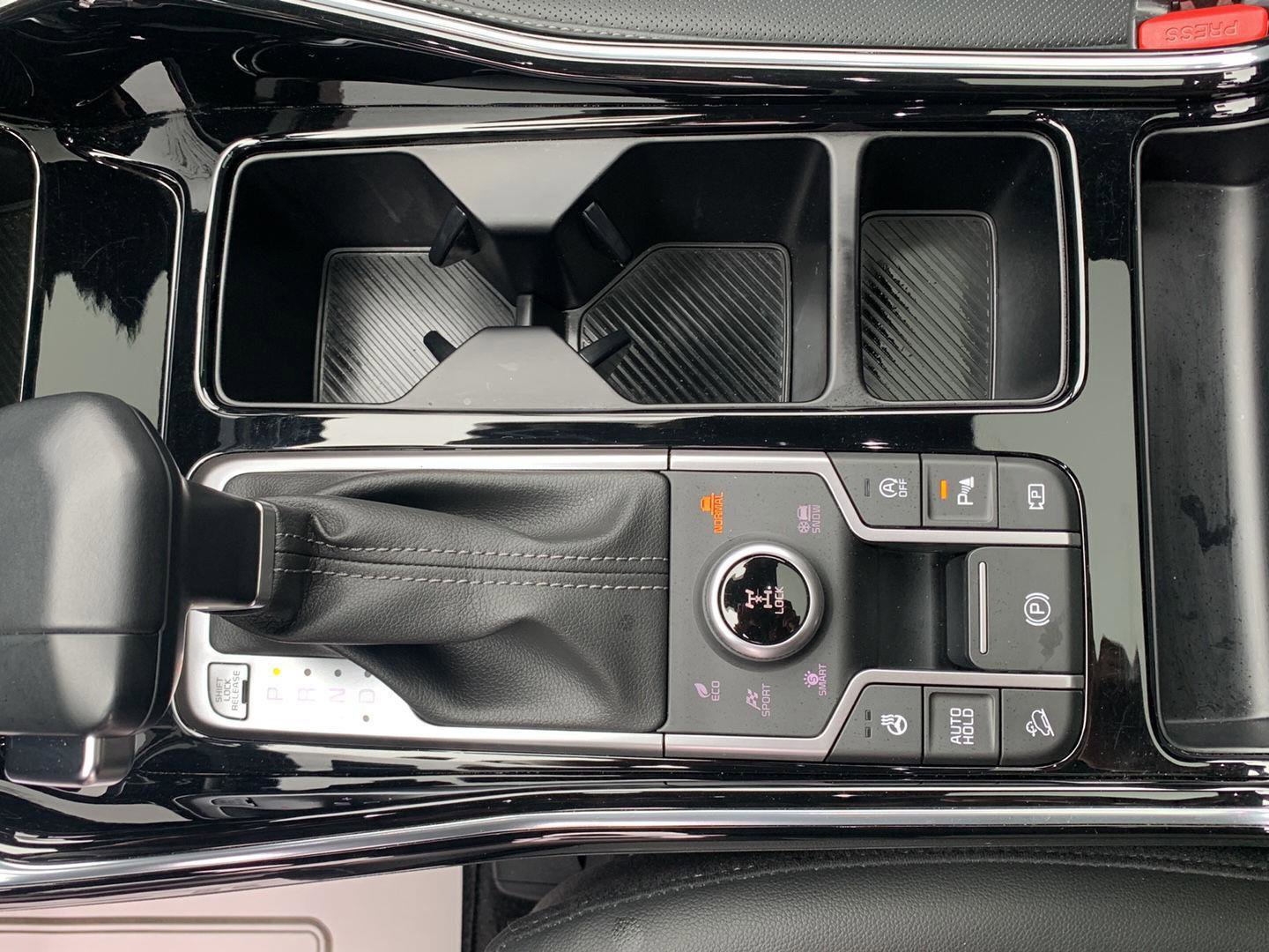 Used 2025 Kia Sorento SX Prestige image 27