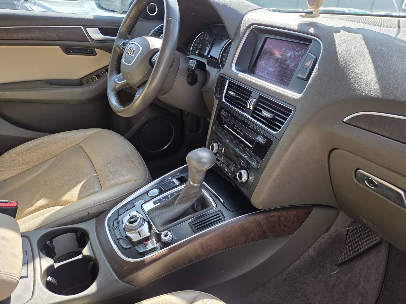 Used 2014 Audi Q5 2.0T Prestige AWD/4WD image 17