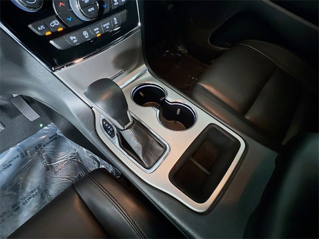 Used 2019 Jeep Grand Cherokee Limited image 24