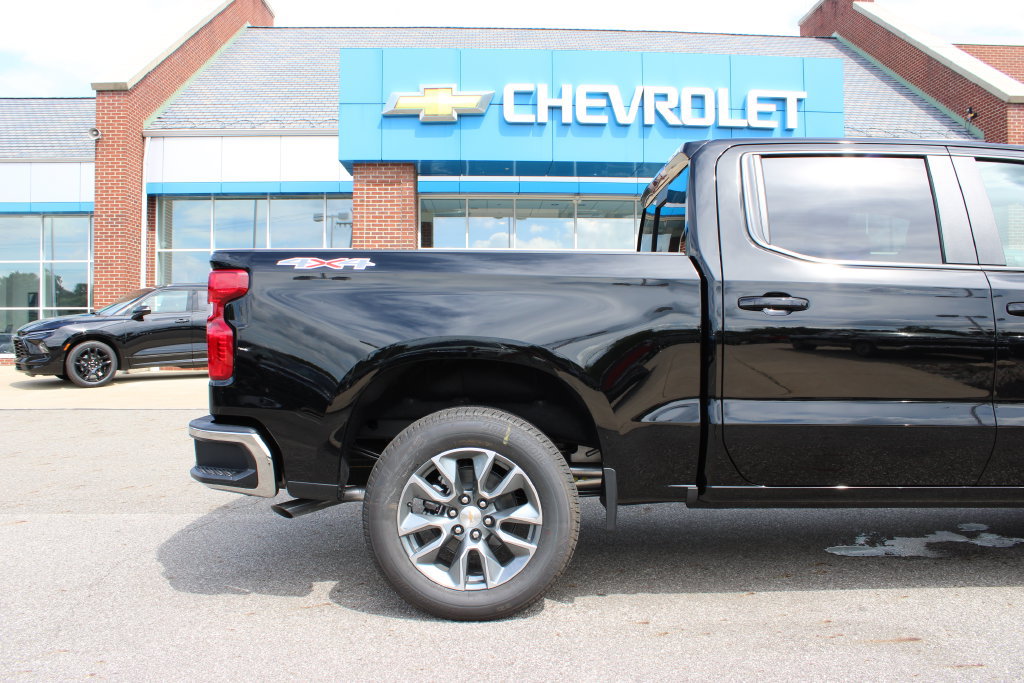 New 2026 Chevrolet Silverado 1500 LT w/ Safety Package AWD/4WD image 37