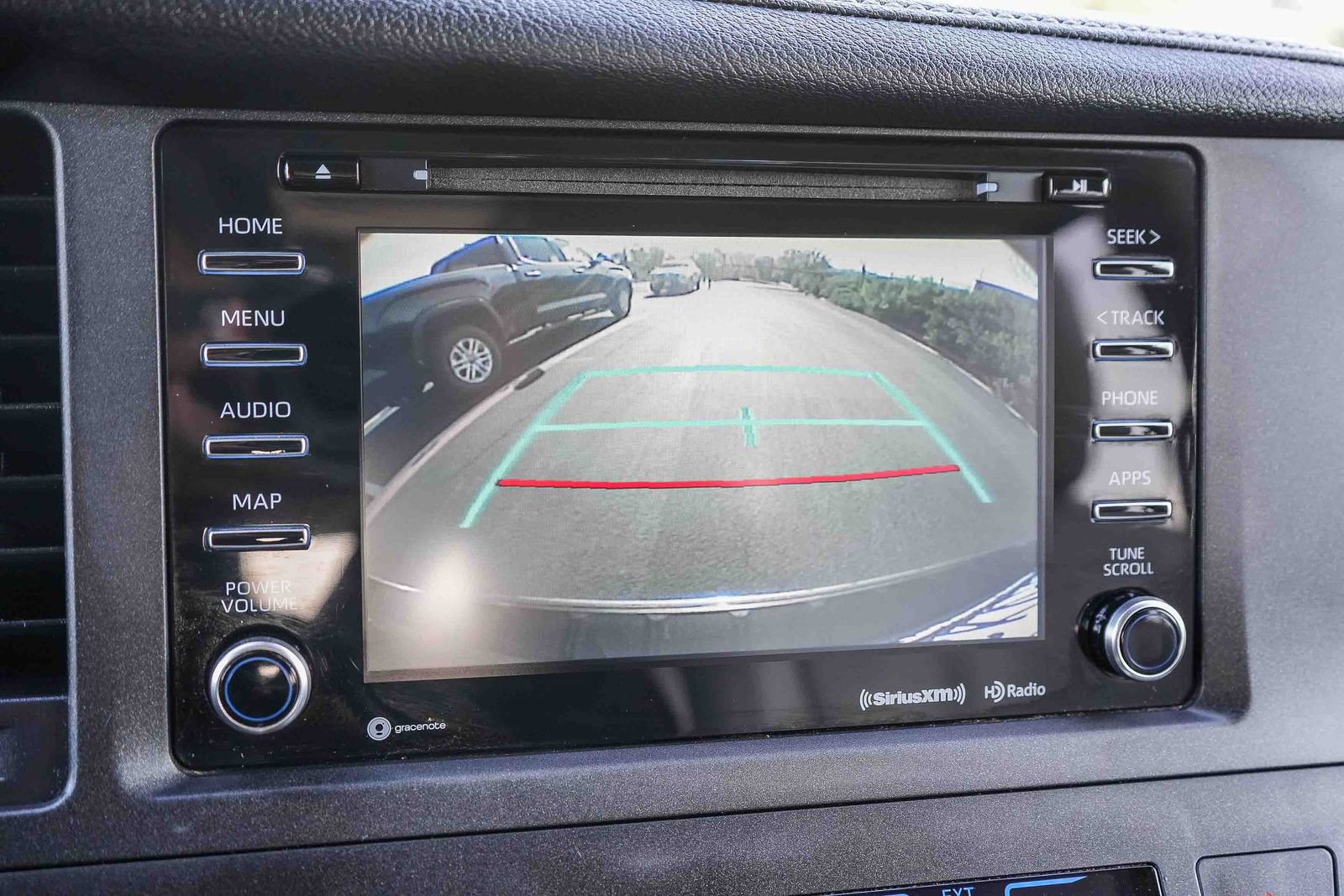 Certified 2019 Toyota Sienna XLE image 29