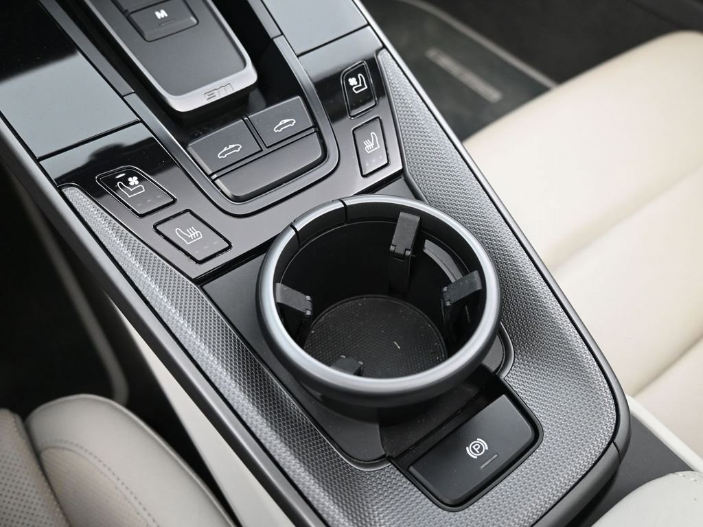 Certified 2021 Porsche 911 Targa 4S image 22