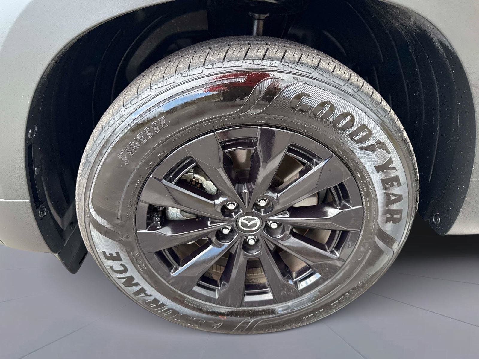 Certified 2025 MAZDA CX-50 2.5 Hybrid w/ Weather Package image 11