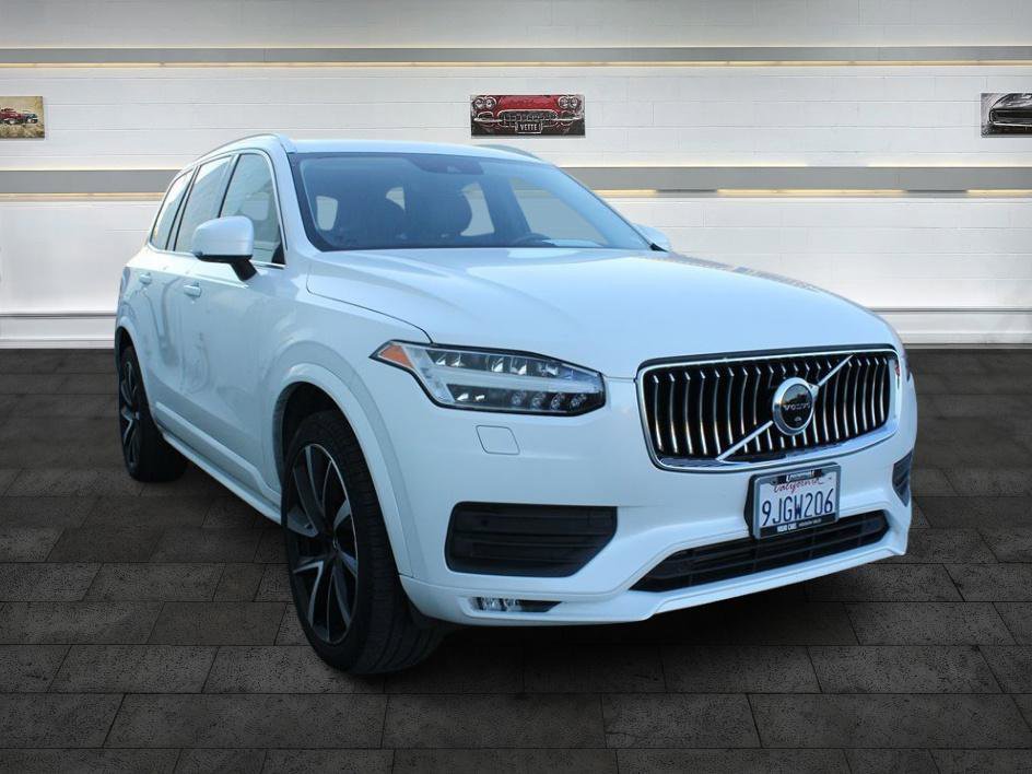 Used 2020 Volvo XC90 T6 Momentum w/ Protection Package Premier