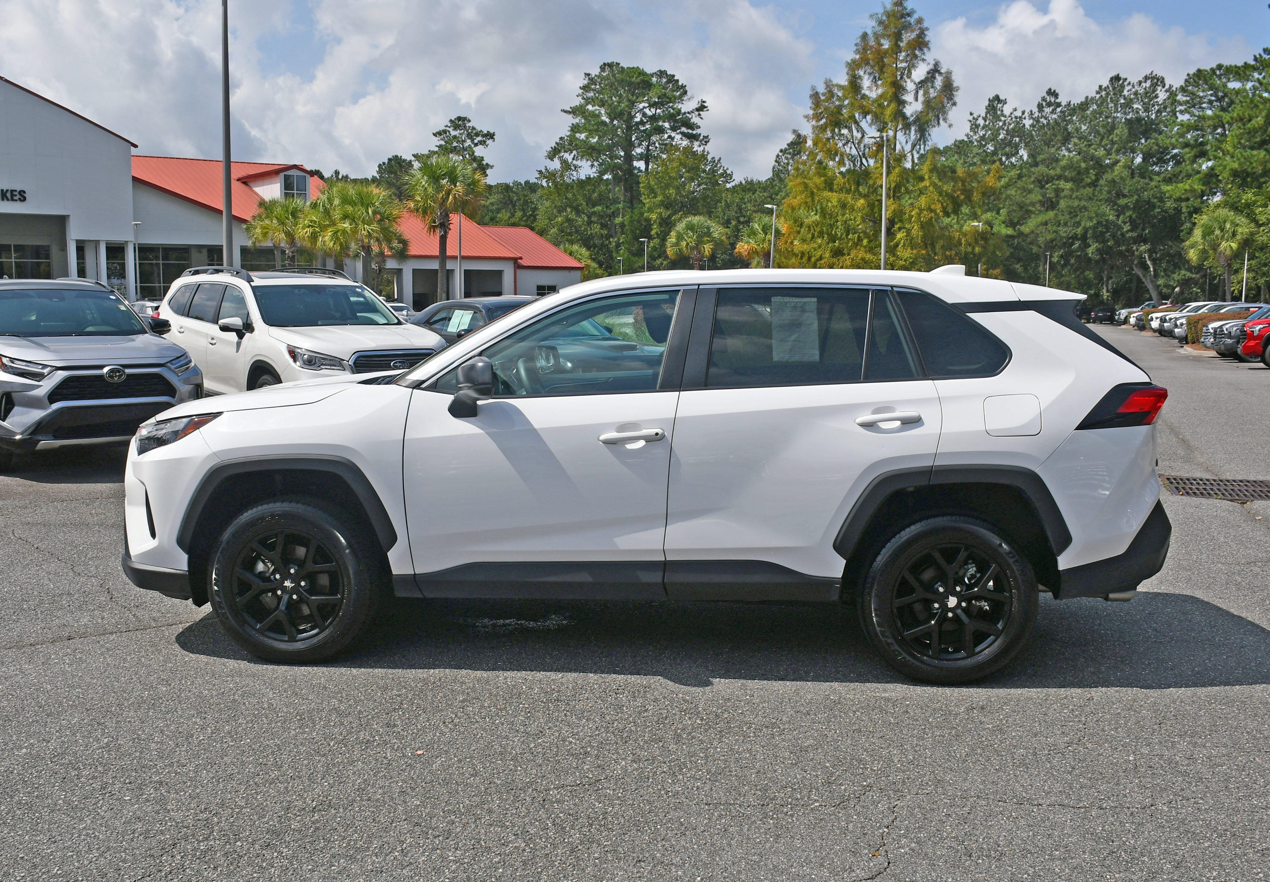 Certified 2023 Toyota RAV4 LE FWD image 2