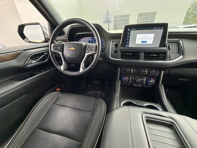 Used 2023 Chevrolet Tahoe Premier AWD/4WD image 18