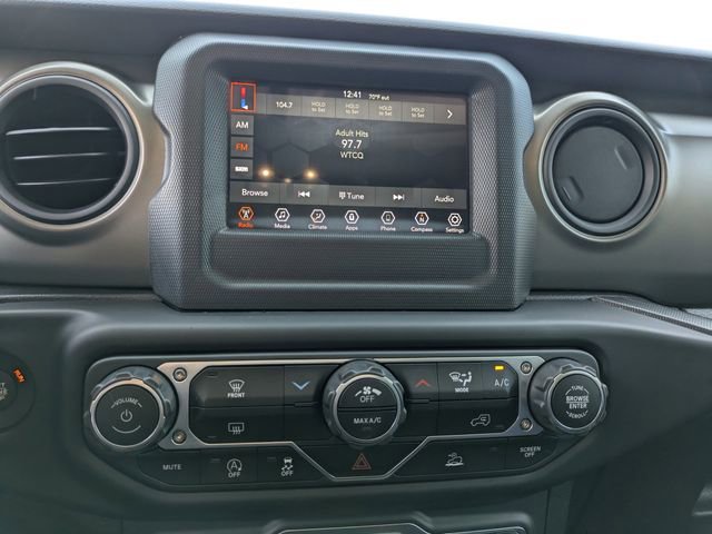 Used 2022 Jeep Wrangler Sport image 17