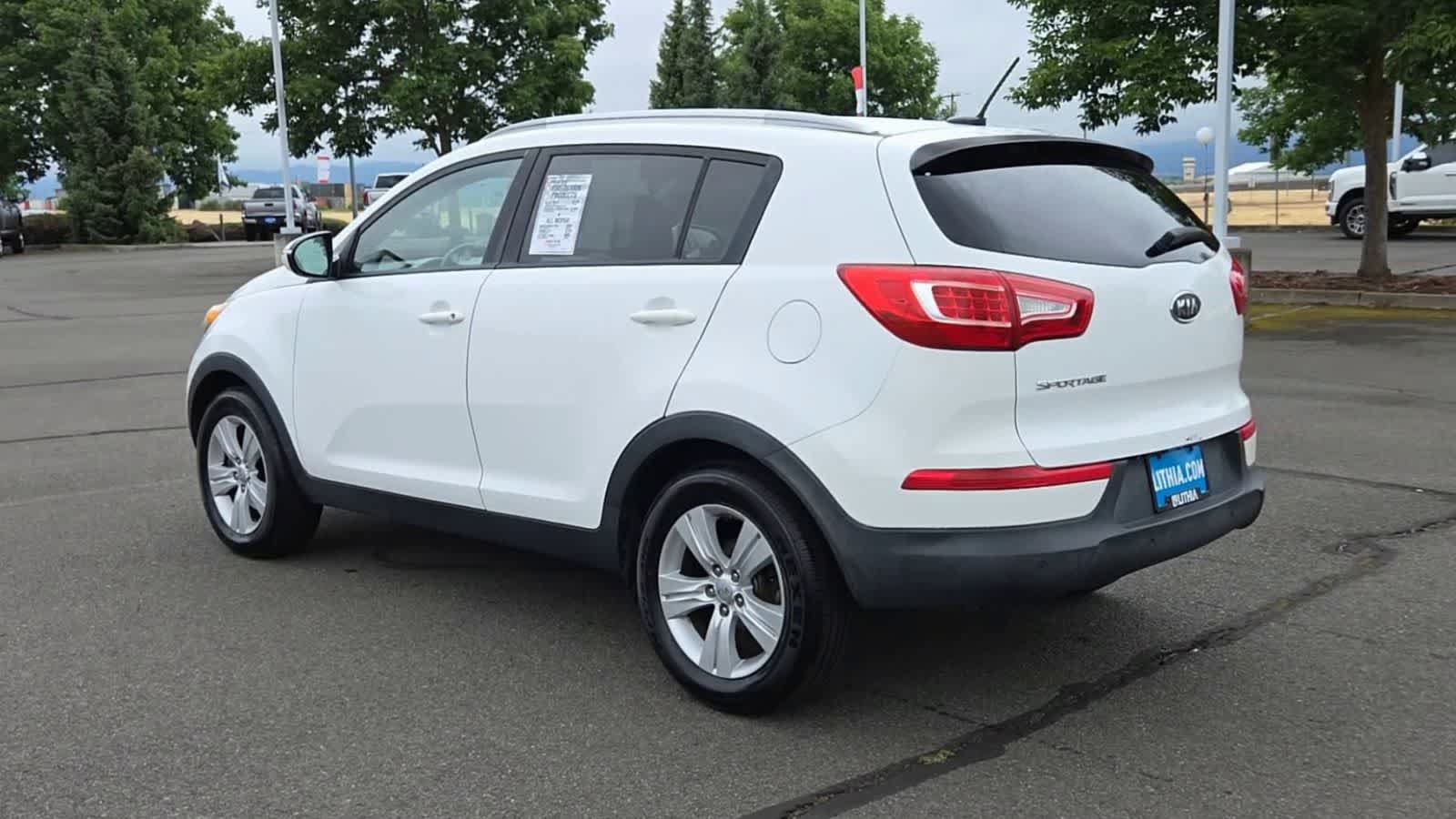 Used 2012 Kia Sportage LX w/ Navigation Pkg FWD image 6