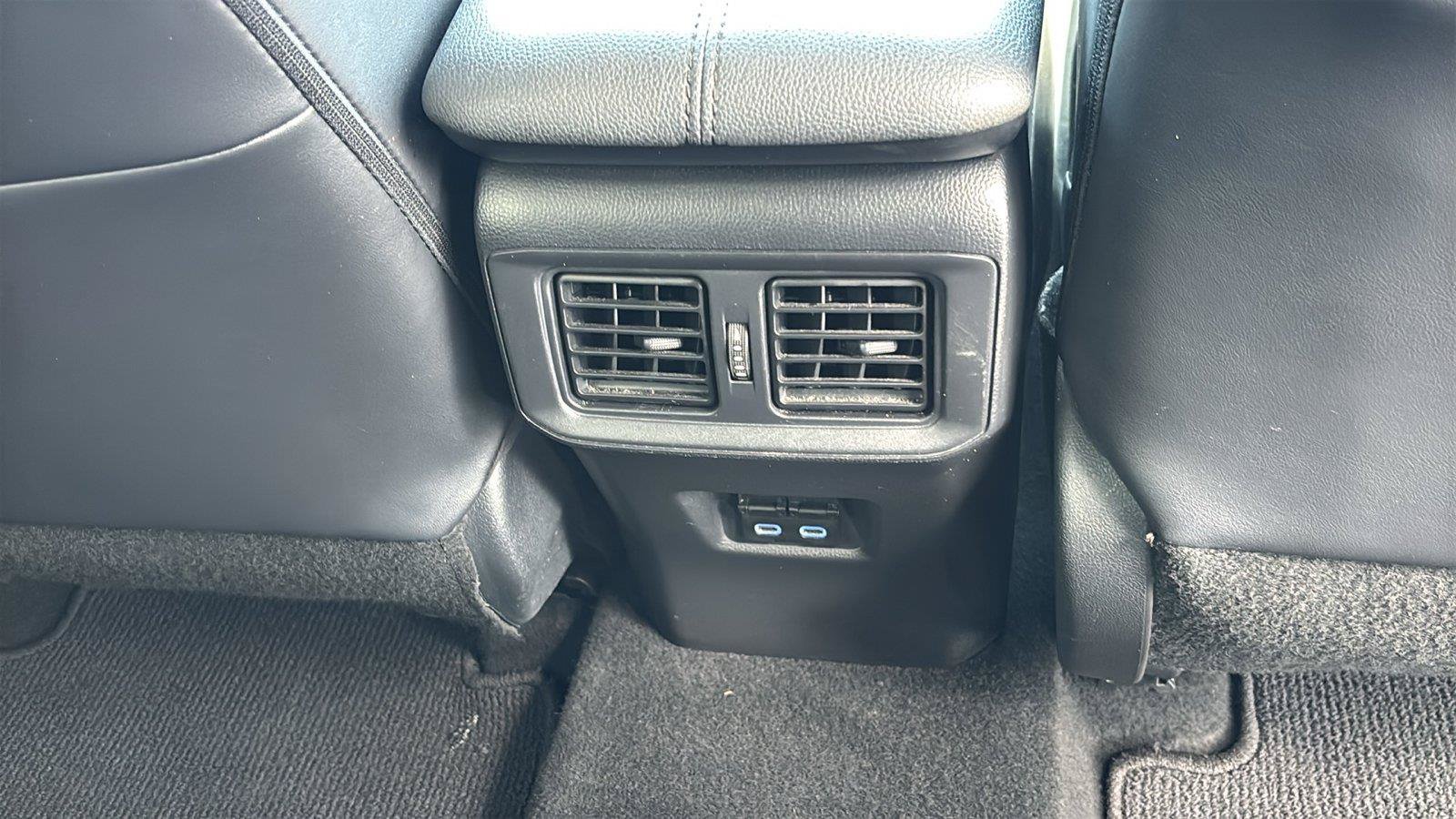 Used 2022 Toyota RAV4 XLE Premium FWD image 25