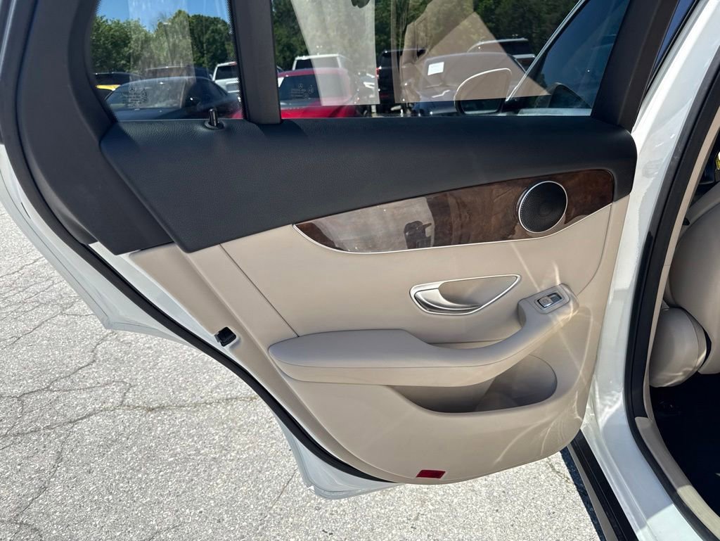 Used 2018 Mercedes-Benz GLC 300 image 23