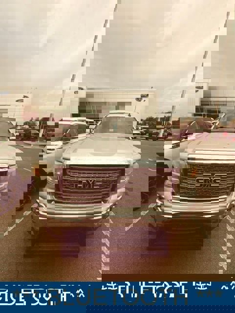 Used 2015 GMC Sierra 1500 SLE w/ SLE Value Package AWD/4WD image 3