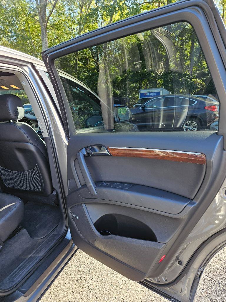Used 2010 Audi Q7 3.6 Premium Plus w/ Premium Plus Pkg AWD/4WD image 34