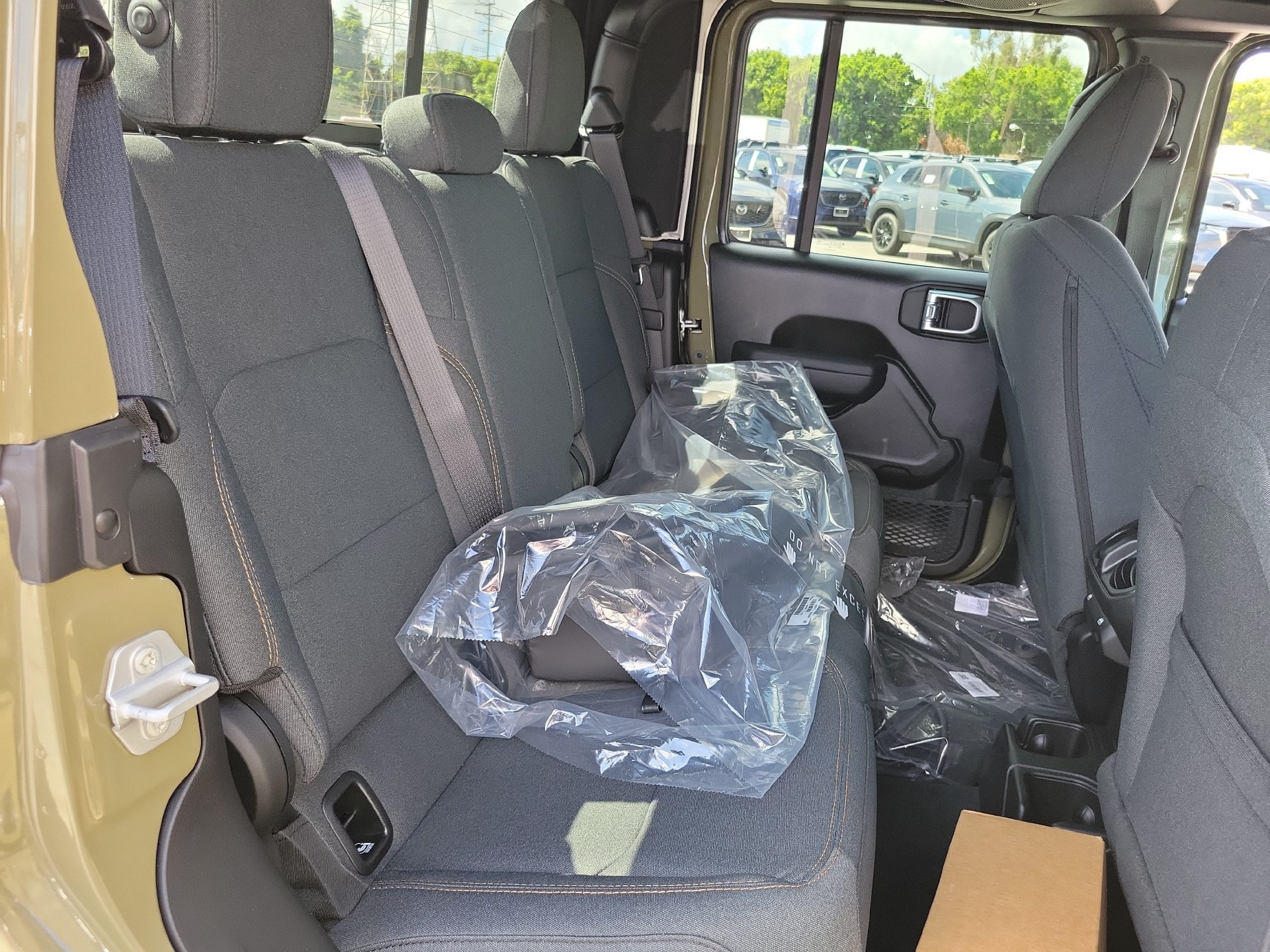 New 2026 Jeep Gladiator Sport AWD/4WD image 19