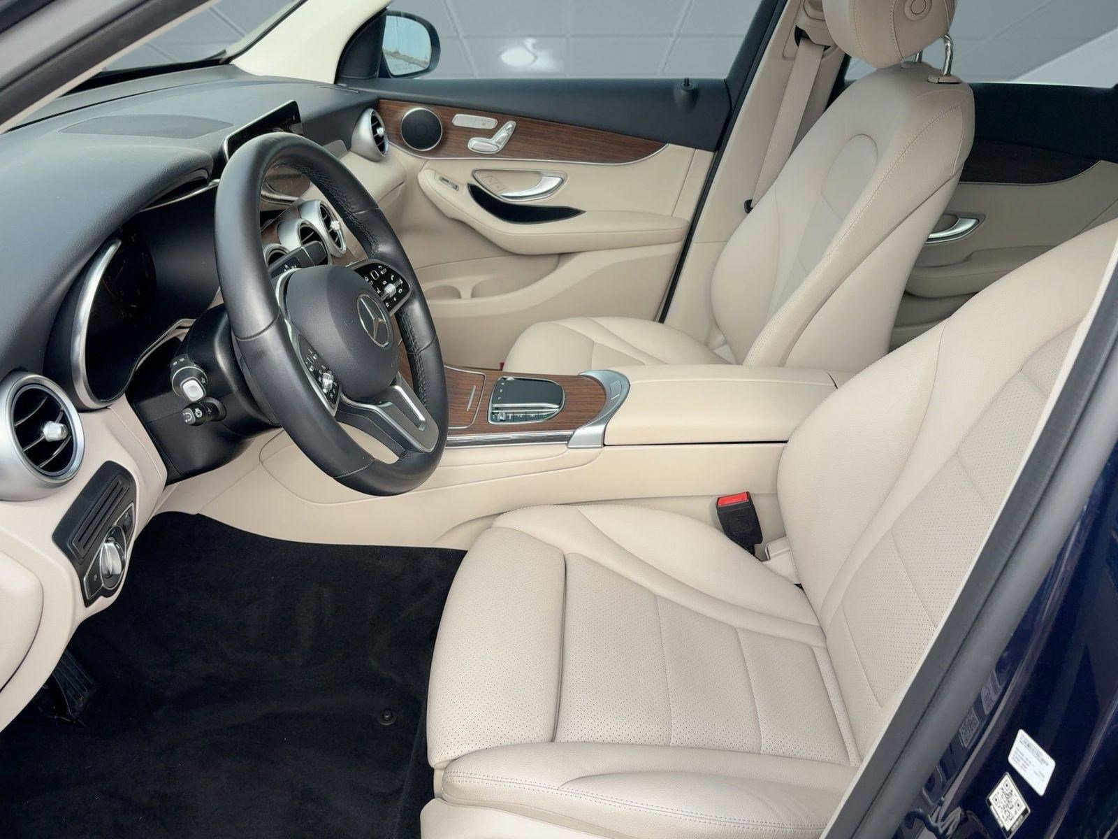 Used 2022 Mercedes-Benz GLC 300 GLC 300 image 5