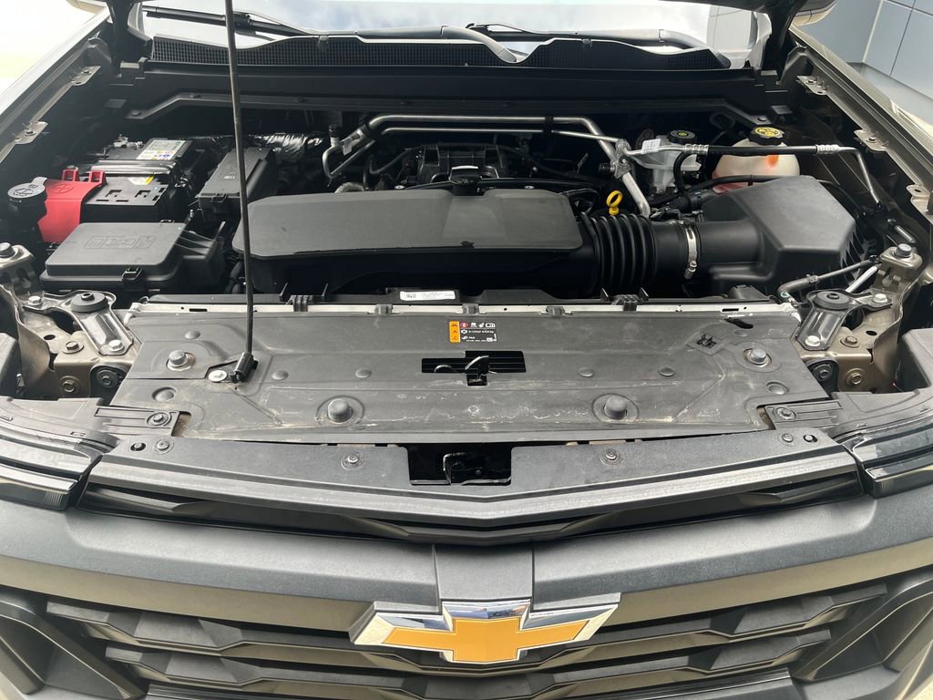 Used 2023 Chevrolet Colorado W/T RWD image 25