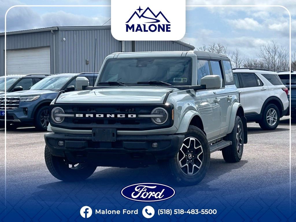 Used 2023 Ford Bronco Outer Banks image 1