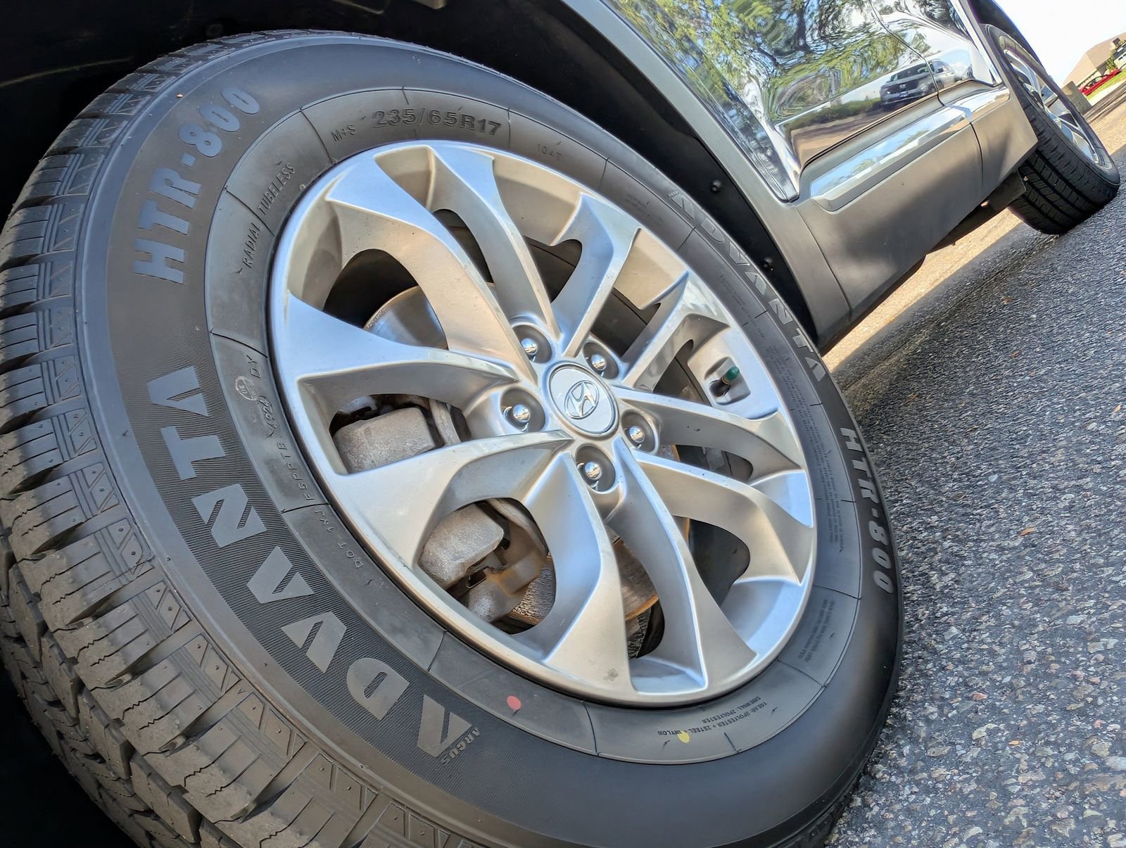 Used 2020 Hyundai Santa Fe SEL image 25