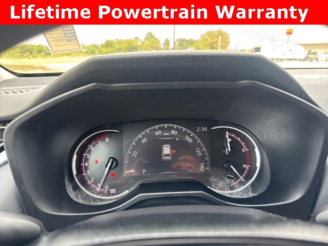 Used 2024 Toyota RAV4 LE image 23