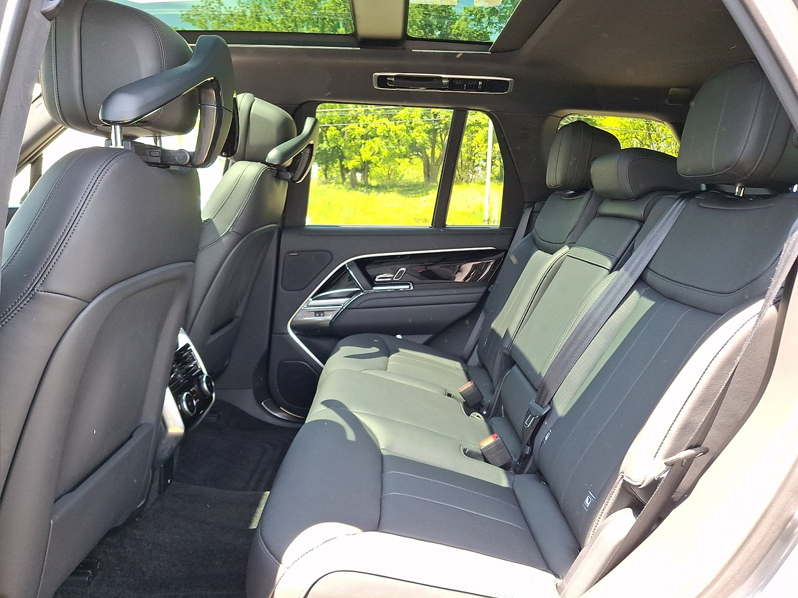 Used 2023 Land Rover Range Rover SE AWD/4WD image 10