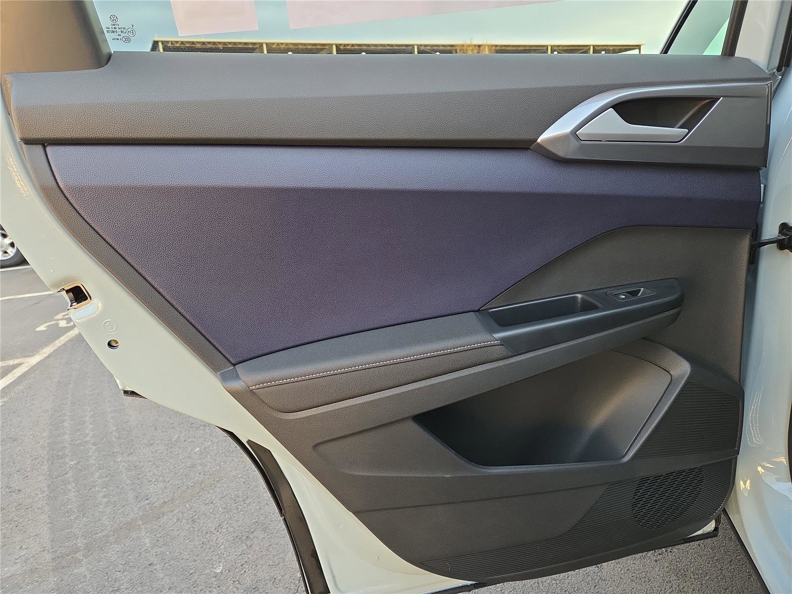 New 2026 Volkswagen Taos SEL image 24