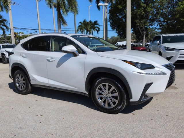 Used 2018 Lexus NX 300h AWD w/ Comfort Package image 3