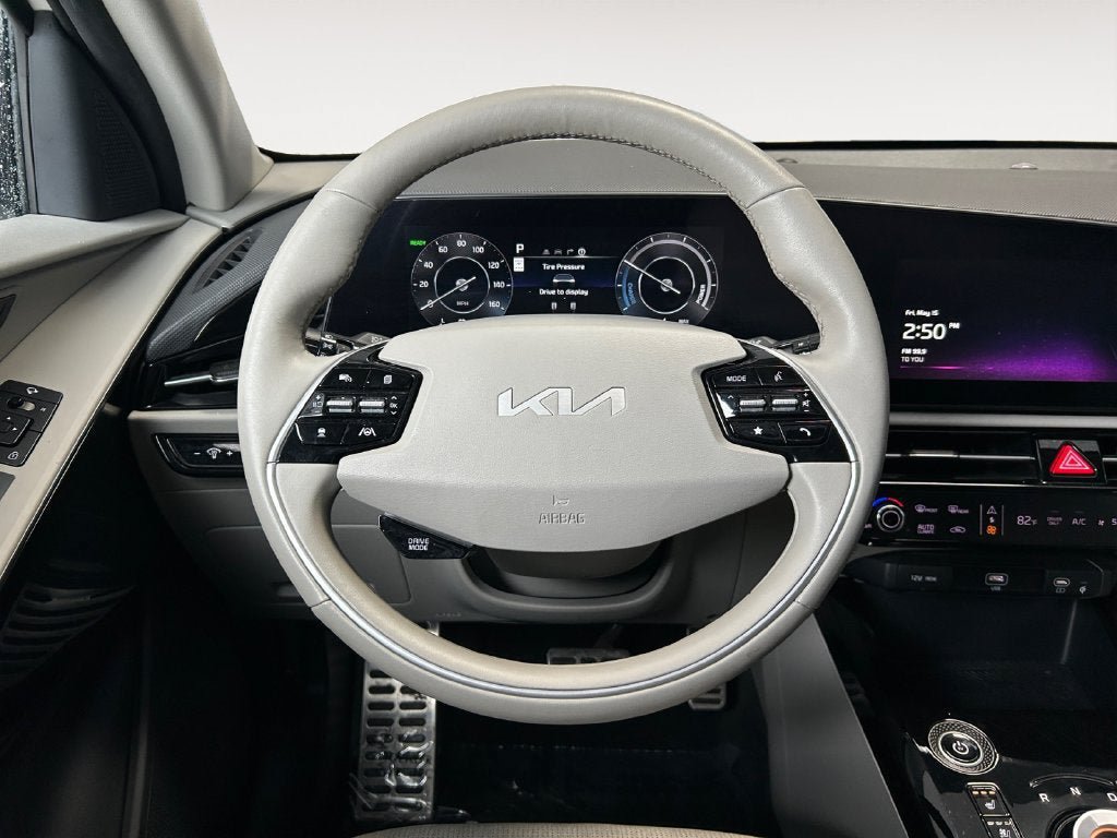 Used 2023 Kia Niro Wave FWD image 14