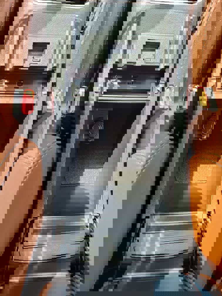 Used 2022 Subaru Outback Touring XT image 22