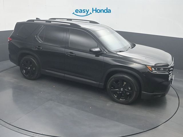 Used 2025 Honda Pilot Black Edition image 19