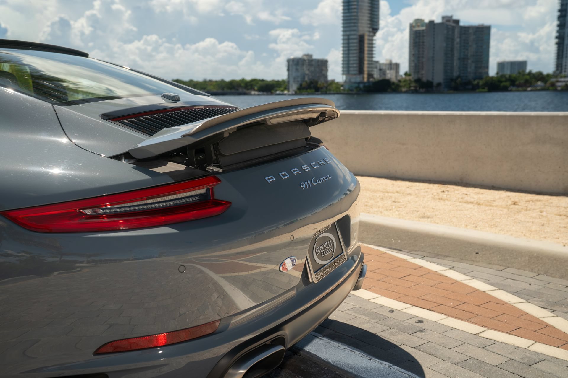 Used 2017 Porsche 911 Carrera RWD image 17