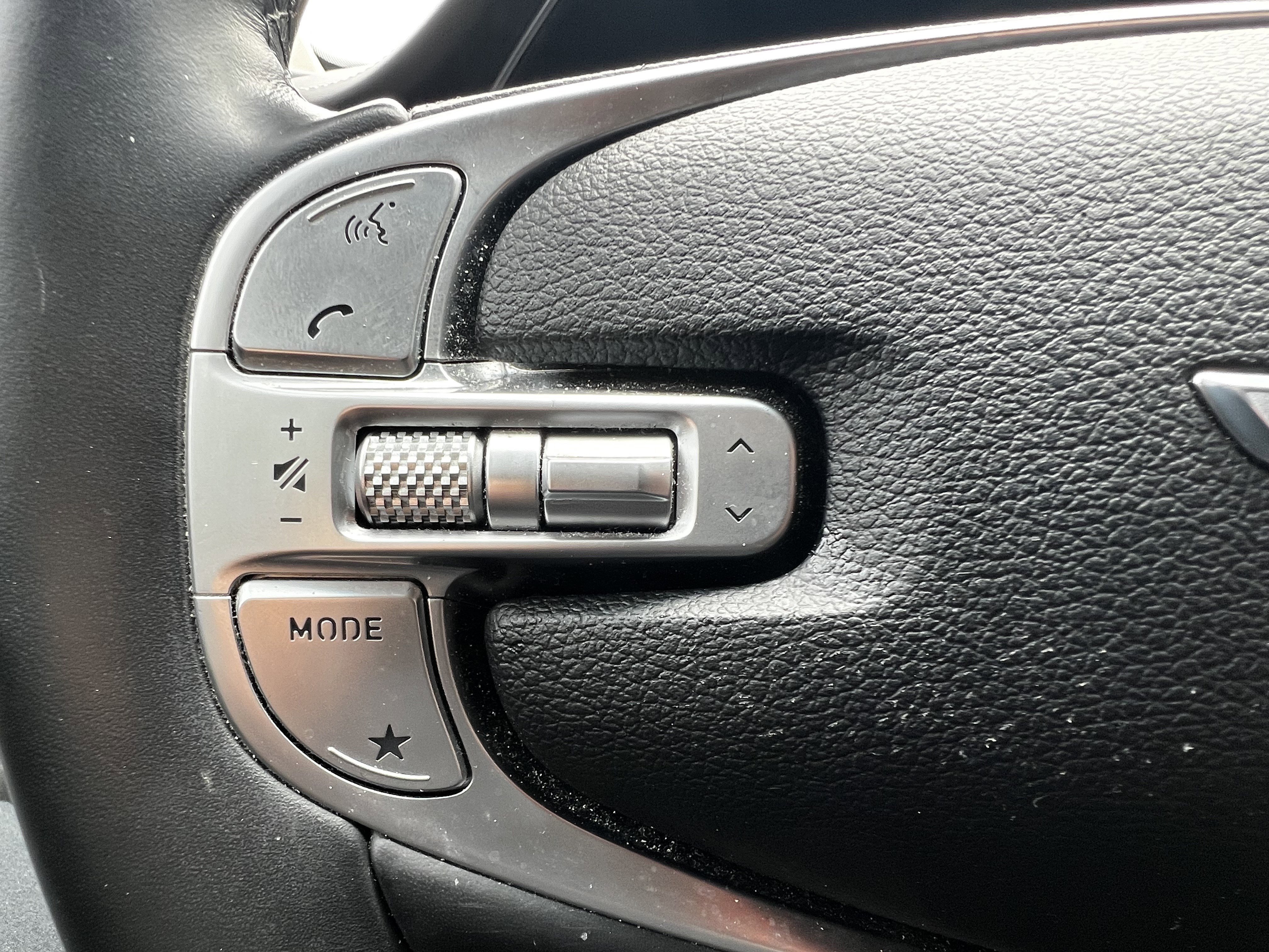 Used 2023 Genesis GV80 2.5T w/ Prestige 20" Package image 18