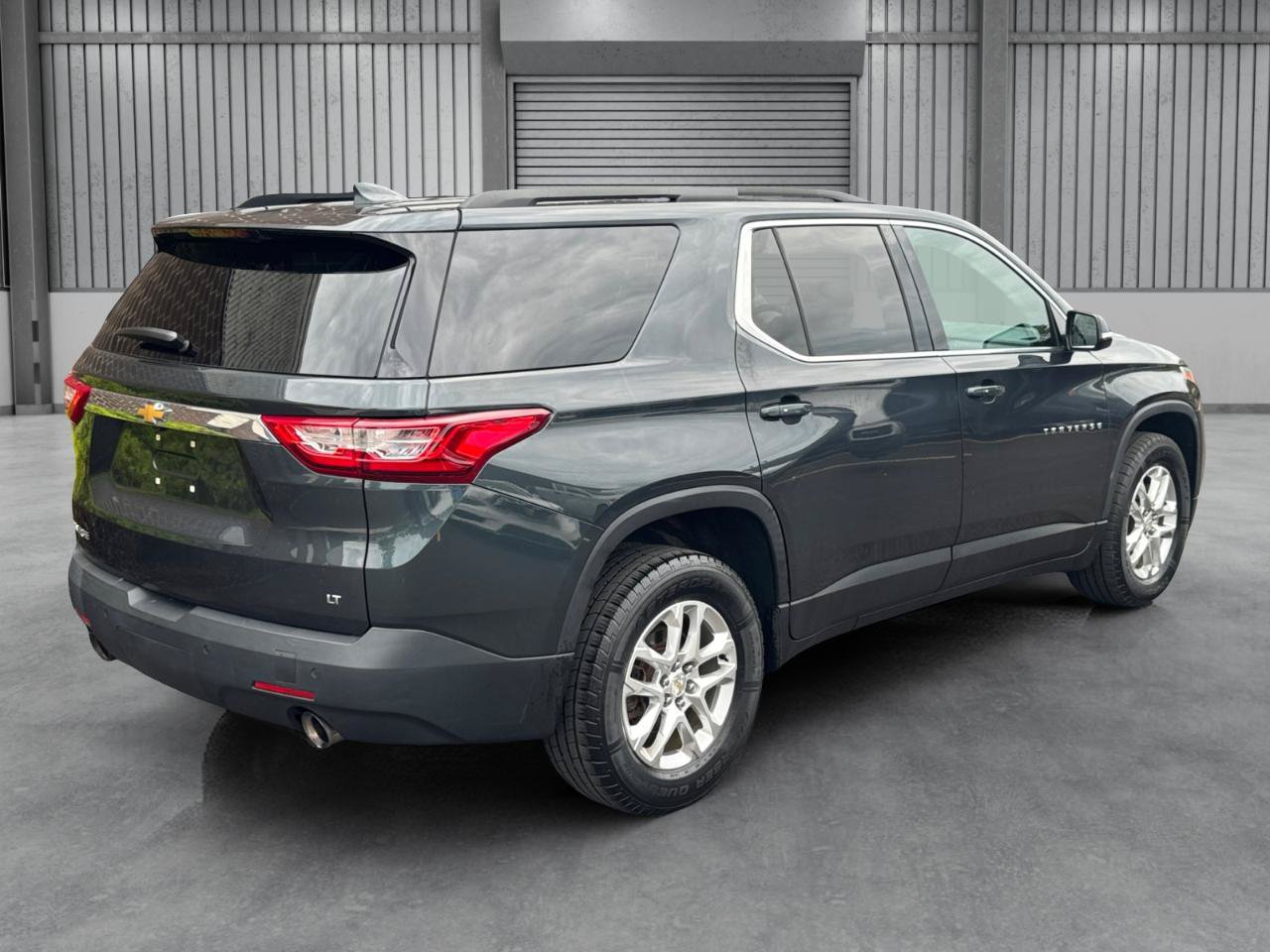 Used 2019 Chevrolet Traverse LT FWD image 33