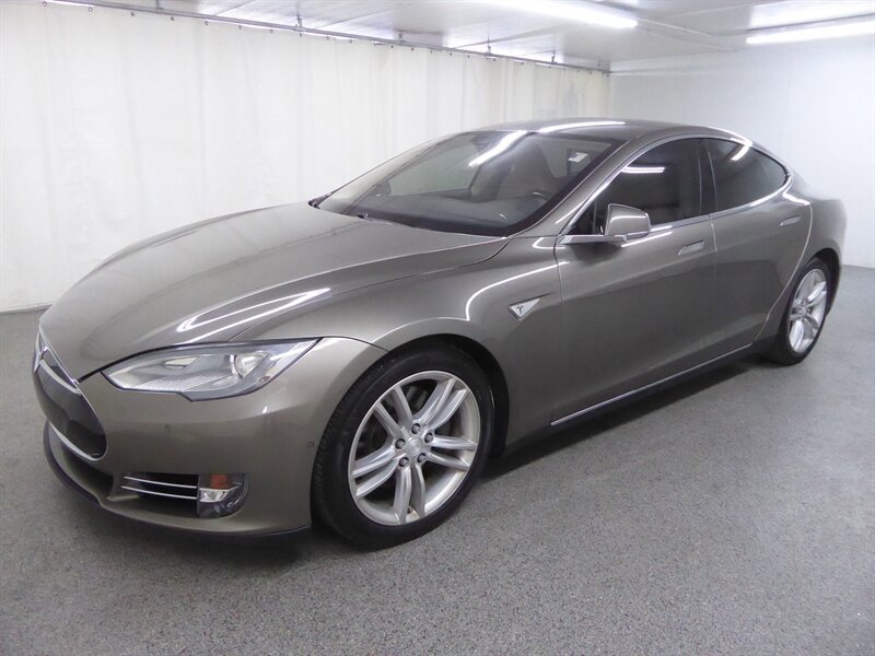 Used 2015 Tesla Model S 85D AWD/4WD image 3